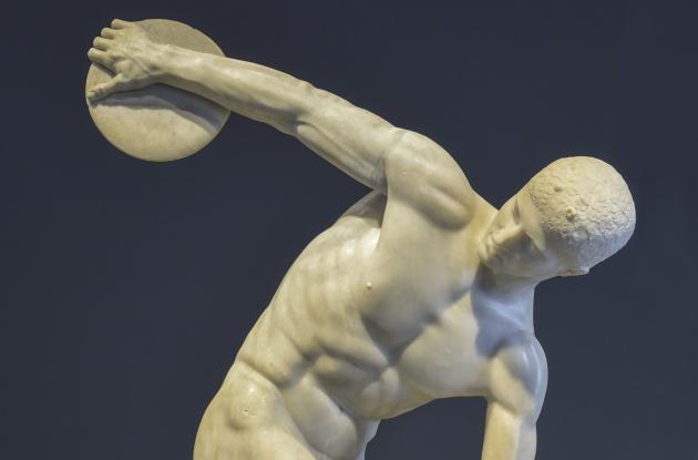 Marble statue of discus thrower